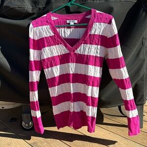 Old Navy, Size Medium, V-Neck Sweater